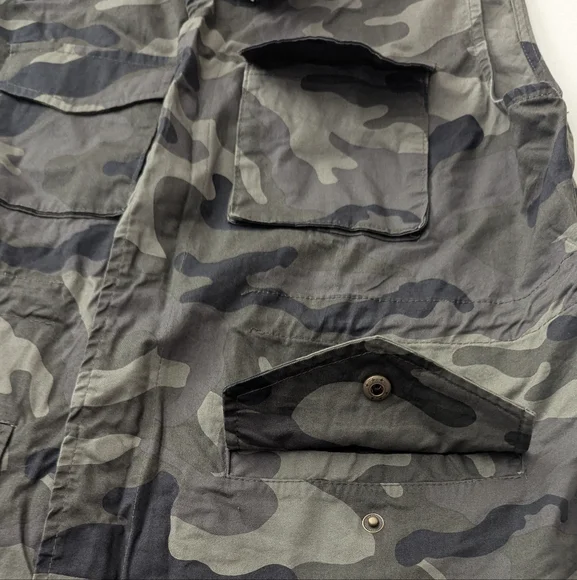 Love Tree Camo Vest Size Large NWT - Picture 10 of 14